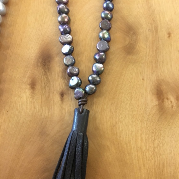 NEW be hippy x CLP Pearl & Leather Tassel Necklace - Picture 2 of 5